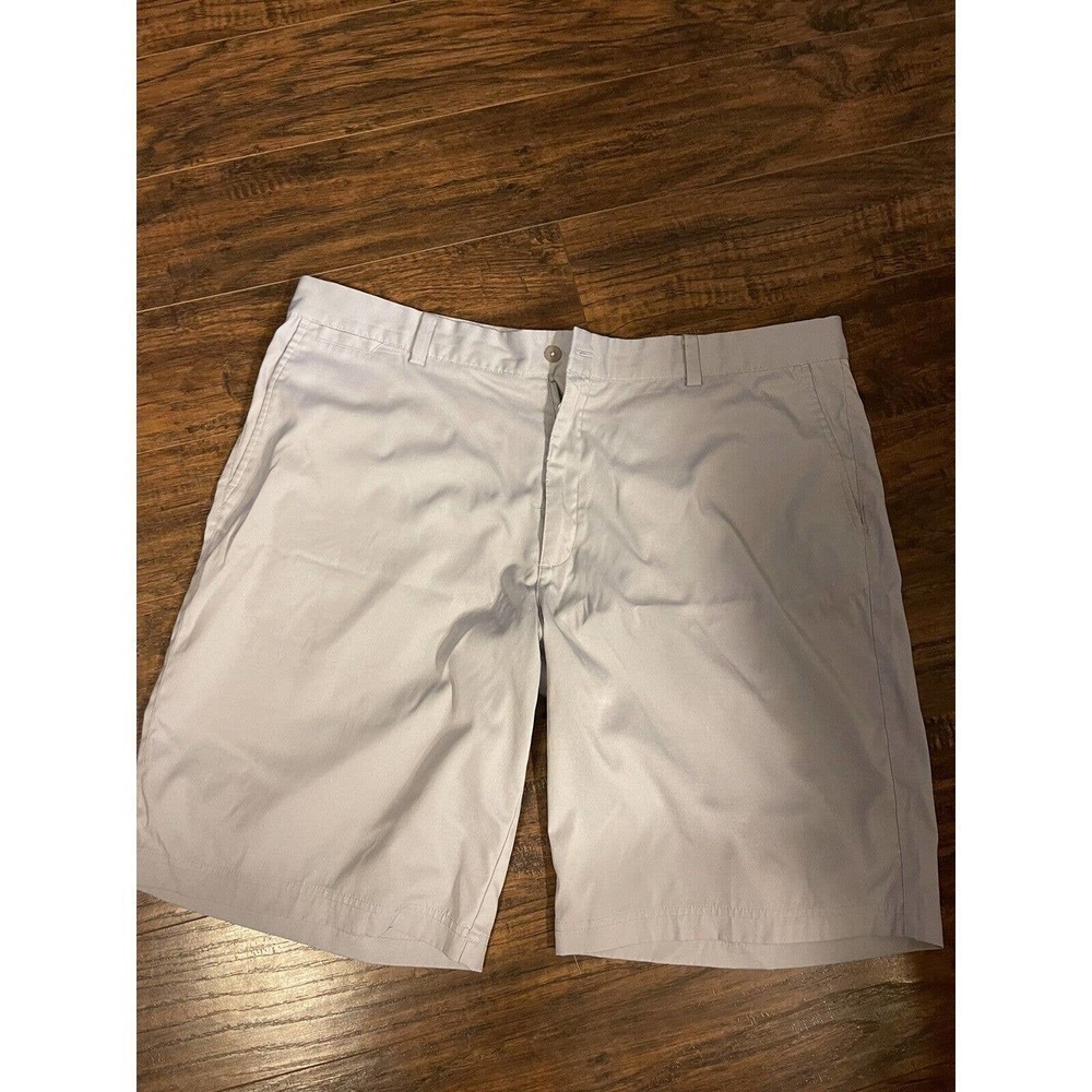 Nike Golf men's Standard Fit Dri Fit Shorts Sz 40W Gray read Description